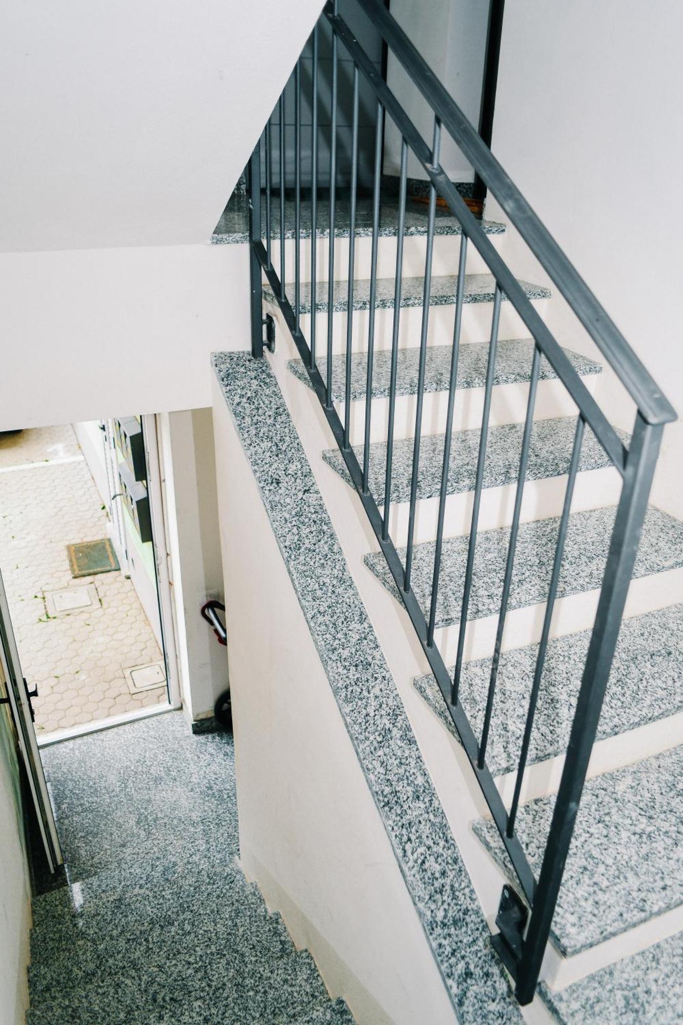 Lora Diamond Suite ,Free Parking, Self Check In,3 Комо Екстериор снимка