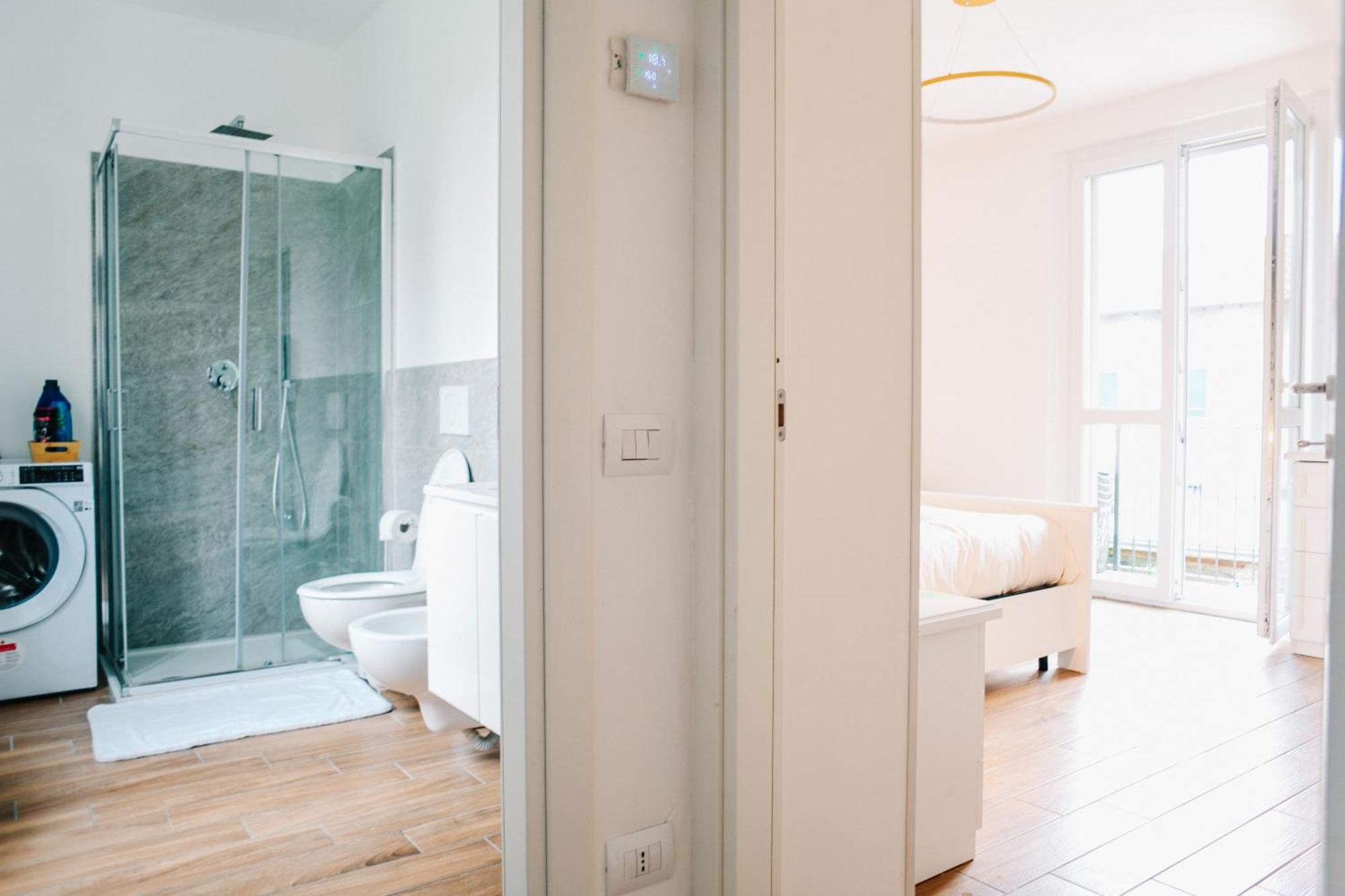 Lora Diamond Suite ,Free Parking, Self Check In,3 Комо Екстериор снимка